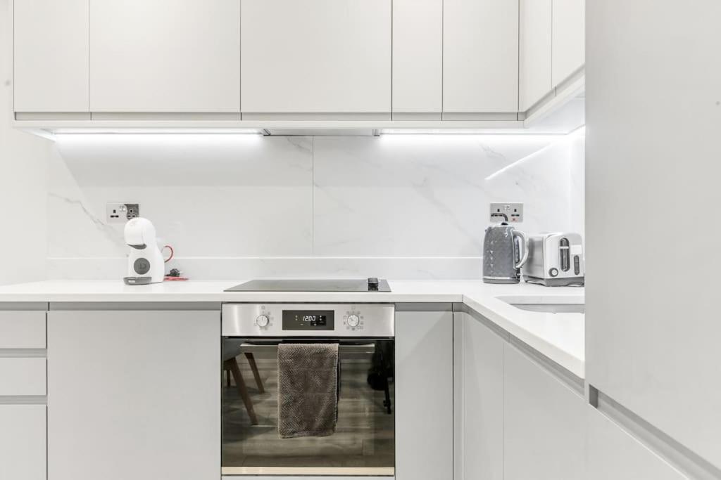 Wow Abbey Road Apartment - Sleeps Up To 8 London Luaran gambar